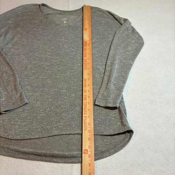 Tickled Teal Lightweight Knit Sweater Gray Size Small Women's - Picture 2 of 6